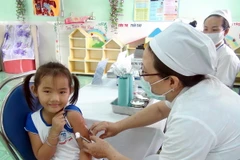 Bộ Y tế yêu cầu giám sát chặt chẽ quy trình tiêm chủng