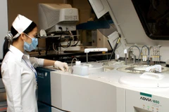 Phạt bệnh viện Thường Tín vì dùng máy xét nghiệm không xuất xứ