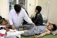 Bộ Y tế tăng cường bác sỹ giỏi trong vụ sập giàn giáo ở Vũng Áng 