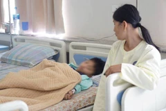 Bệnh nhân 9 tuổi mắc đái tháo đường đang điều trị tại Bệnh viện Nội tiết Trung ương. (Ảnh: Bệnh viện cung cấp)