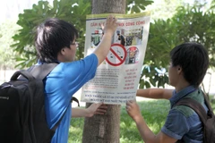 Kiểm tra nơi làm việc không khói thuốc lá ở Quảng Nam, Đà Nẵng