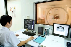 [Infographics]: Một bệnh nhân được bảo hiểm y tế trả 4,5 tỷ đồng