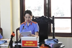 Đại diện Viện Kiểm sát đọc bản luận tội. (Ảnh: PV/Vietnam+)