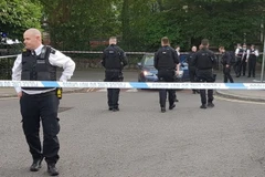 Cảnh sát Anh tại hiện trường ở Peckham. (Nguồn: skynews)
