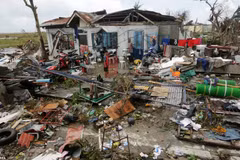 Sức tàn phá khủng khiếp của cơn bão Haiyan tại Philippines. (Nguồn: dailymail)