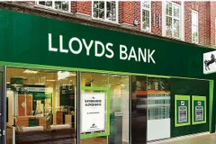 Ngân hàng Lloyds của Anh lãi trước thuế 2,7 tỷ USD 