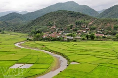 Vẻ đẹp Púng Hon, truyền thuyết nơi thượng nguồn sông Mã 