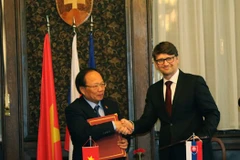 Việt Nam thúc đẩy hợp tác văn hóa nghệ thuật với Slovakia 