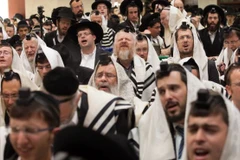 Người Do Thái ở Anh lo ngại về tương lai sau vụ khủng bố tại Pháp