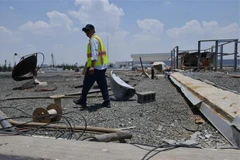 Hiện trường một vụ tấn công của phiến quân Houthi nhằm vào sân bay Abha, Tây Nam Saudi Arabia, ngày 13/6. (Nguồn: AFP/TTXVN)