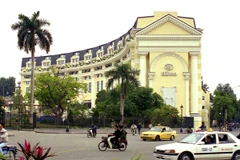 Khách sạn HiltonHanoi Opera. (Ảnh: Hà Việt/TTXVN)
