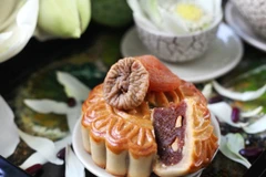 Tốp 7 khách sạn sang có bánh Trung thu ngon nhất Hà Nội 