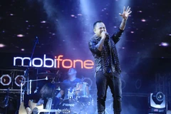 Rock Concert sẽ bùng nổ với solo guitar đầy ngẫu hứng 