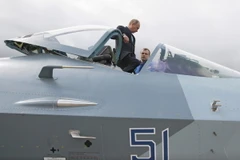 Không quân Nga tiếp nhận máy bay chiến đấu T-50 từ năm 2016