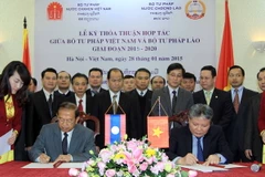 Việt-Lào thúc đẩy hợp tác trong lĩnh vực pháp luật và tư pháp
