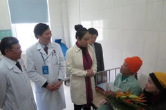 Hai bệnh nhân đầu tiên khỏi ung thư vú nhờ ghép tế bào gốc