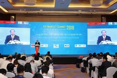 Thủ tướng Nguyễn Xuân Phúc dự Diễn đàn cấp cao Công nghệ thông tin-Truyền thông Việt Nam 2018.