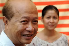 Hoàng thân Norodom Ranariddh và vợ. (Nguồn: BBC)