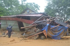 Hơn 3.000 ngôi nhà tại Yên Bái bị sập đổ, lũ cuốn trôi hoàn toàn và hư hỏng, úng ngập. (Ảnh: Tuấn Anh/TTXVN)