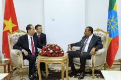 Chủ tịch nước Trần Đại Quang hội kiến Thủ tướng Abiy Ahmed Ali. (Ảnh: Nhan Sáng/TTXVN)
