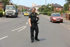 Cảnh sát tại hiện trường vụ việc. (Nguồn: ASP)