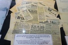 Tư liệu hình ảnh được trưng bày tại Triển lãm. (Ảnh: Gia Thuận/TTXVN)