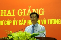 Khai giảng Lớp bồi dưỡng phó bí thư cấp ủy cấp huyện và tương đương 