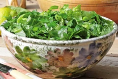 Thực đơn thời thực phẩm bẩn: Nhiều rau xanh, ít thịt đỏ