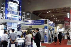 Một góc Triển lãm VietnamPlas 2017. (Nguồn: Vietnam+)