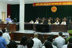 Quang cảnh phiên tòa. (Ảnh: Doãn Tấn/TTXVN)