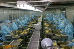 [Video] Lấy ý kiến nâng số giờ làm thêm tối đa lên 400 giờ một năm