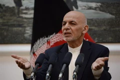 Tổng thống Afghanistan Mohammad Ashraf Ghani tại cuộc họp báo ở thủ đô Kabul. (Ảnh: AFP/TTXVN)