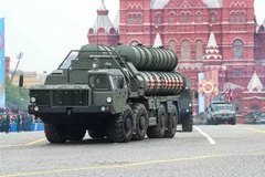 Hệ thống S-400 của Nga tại lễ diễu binh kỷ niệm Ngày Chiến thắng ở Quảng trường Đỏ, Moskva, ngày 9/5/2019. (Ảnh: THX/TTXVN)
