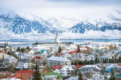 Một thành phố iceland. (Nguồn: avis.co.uk)