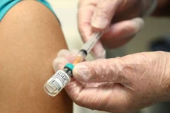 Hiện đã đến lúc phải tiêm phòng cho tất cả người dân Samoa dưới 60 tuổi. (Nguồn: Getty images)