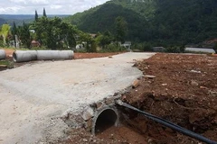 Đường làm trái phép tại Đà Lạt vẫn thi công, chuẩn bị hoạt động