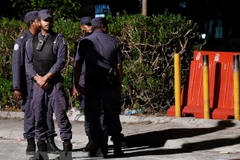 Lực lượng an ninh gác tại Male, Maldives. (Nguồn: AFP/TTXVN)