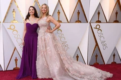 Ashley Judd và Mira Sorvino. (Nguồn: REX)