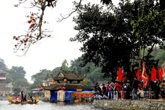 Chùa Thầy - Chốn thiền môn thanh tịnh cuốn hút du khách 