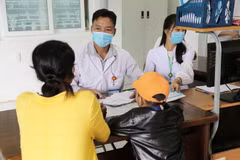 Một trường hợp trẻ rối loạn tâm thần đến khám tại Bệnh viện Tâm thần tỉnh Đắk Lắk. (Nguồn: vtv.vn)