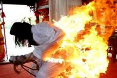 Cà Mau: Nghĩ quẩn vì nợ, một phụ nữ tự thiêu 
