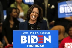 Phó Tổng thống Mỹ của đảng Dân chủ Kamala Harris trong cuộc vận động tranh cử ở Detroit, Michigan của Mỹ. (Ảnh: AFP/TTXVN)