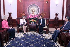 Ông Nguyễn Văn Nên, Ủy viên Bộ Chính trị, Bí thư Thành ủy Thành phố Hồ Chí Minh tiếp bà Frances Adamson, Thống đốc bang South Australia. (Ảnh: Xuân Khu/TTXVN)