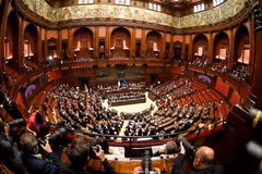 Quang cảnh phiên họp Quốc hội Italy ở Rome. (Ảnh: AFP/TTXVN)