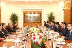 Đoàn đại biểu Đảng Cộng sản Việt Nam do ông Nguyễn Trọng Nghĩa, Bí thư Trung ương Đảng, Trưởng Ban Tuyên giáo Trung ương, trưởng đoàn hội đàm với Đoàn đại biểu cấp cao Đảng Lao động Mexico (PT) do ông Alberto Anaya Gutiérrez, Tổng Bí thư làm Trưởng đoàn. 