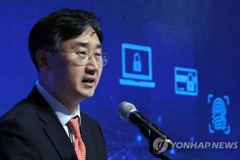 Thứ trưởng Bộ Quốc phòng Hàn Quốc Shin Beom-chul. (Nguồn: Yonhap)