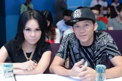 Hoài Linh một mình ngồi “ghế nóng” trong "Ơn giời! Cậu đây rồi"