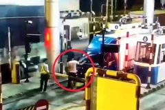 Khoảnh khắc công an giăng bẫy bắt gọn tài xế hiếp dâm cô gái ở Bà Rịa - Vũng Tàu