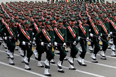 Hải quân của Vệ binh Cách mạng Hồi giáo Iran đã được nhận hàng ngàn vũ khí mới. (Nguồn: Britannica)