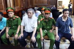 Các bị cáo tại phiên tòa ngày 25/9/2019. (Ảnh: Thành Chung/TTXVN)